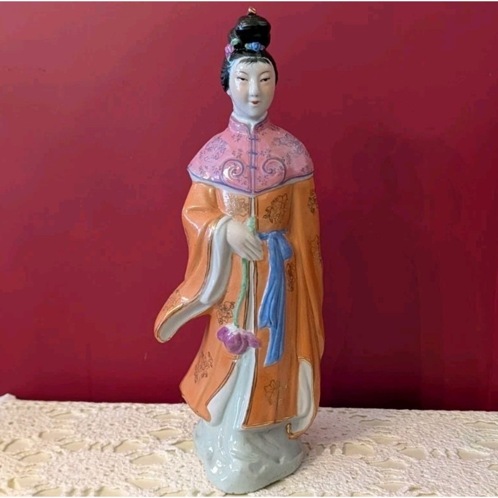 Vintage 14" Chinese geisha maiden Figurine statue Goddess Immortal stamped